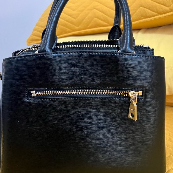 DKNY Black Paige Medium Satchel With Convertible Strap - Picture 7 of 9